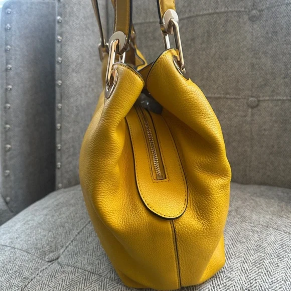 Michael Kors Bright Yellow Shoulder Bag - Picture 2 of 11